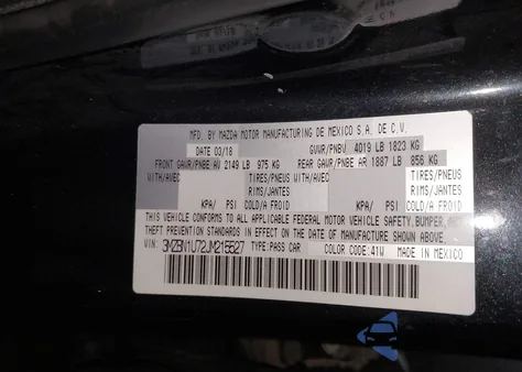 2018 Mazda Mazda3 Sport из США, поврежденный, VIN 3MZBN1U72JM215527